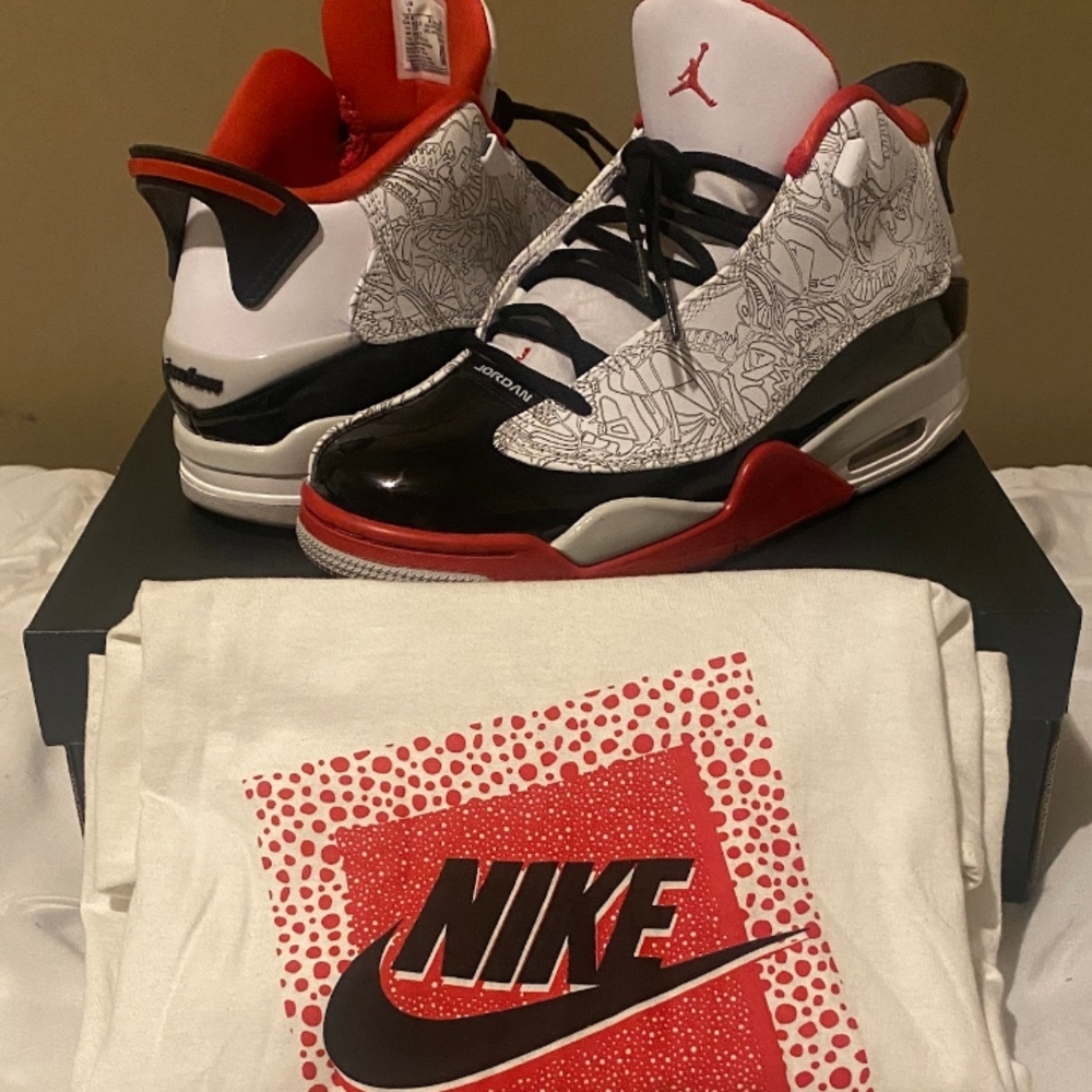 Nike Air Jordan Sneakers and Graphic T-Shirt